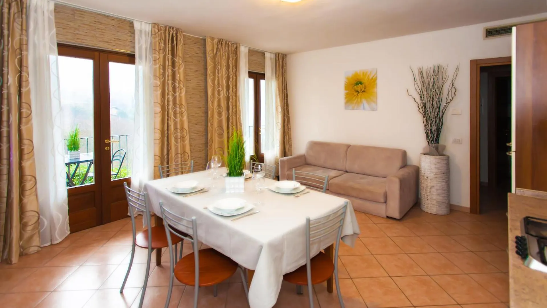 Residence Delle Rose Tremosine 3*,