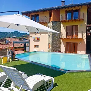 Aparthotel La Marina
