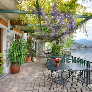 Bed & Breakfast Nest On The