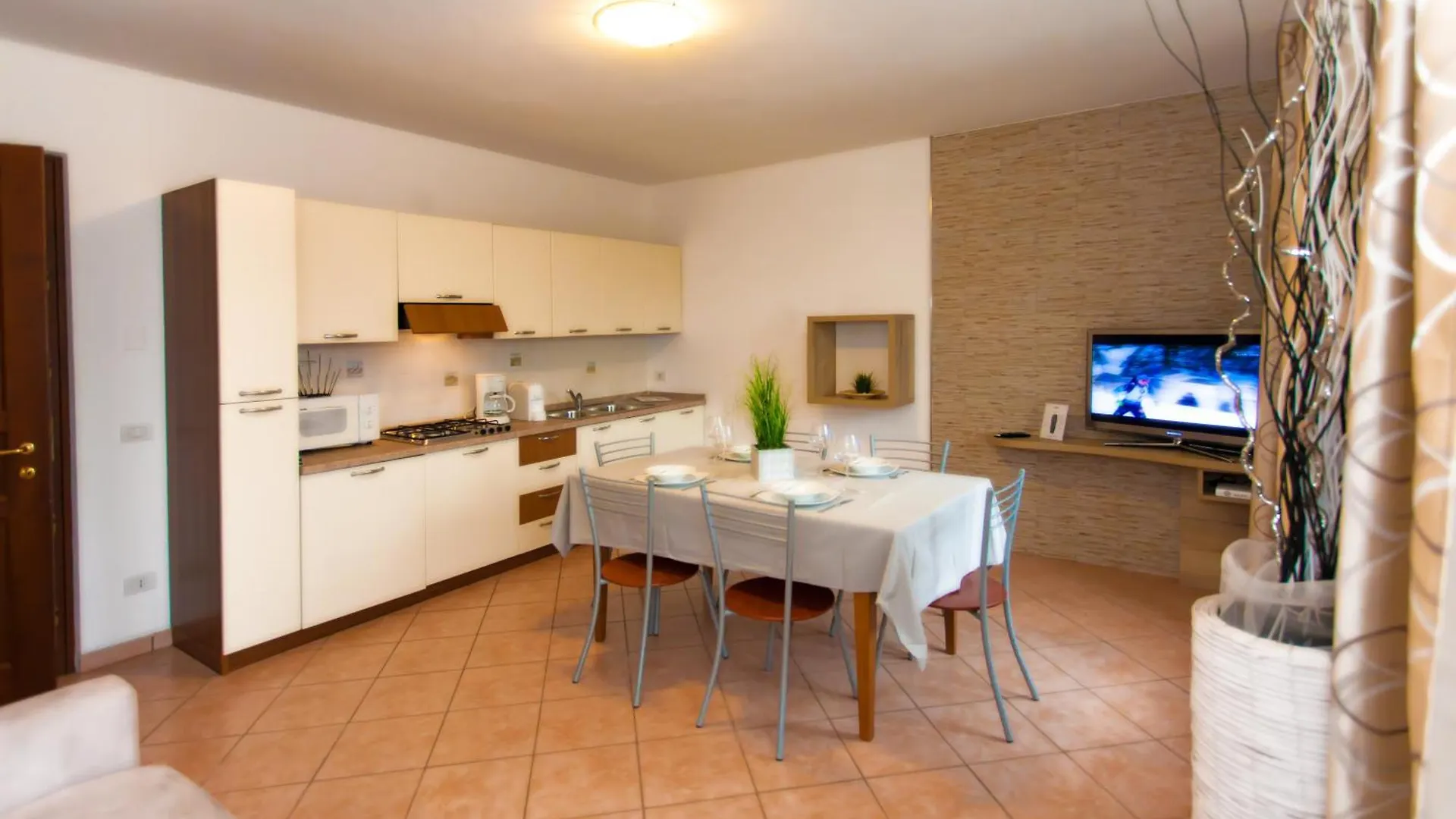 Residence Delle Rose Tremosine 3*,  Italy
